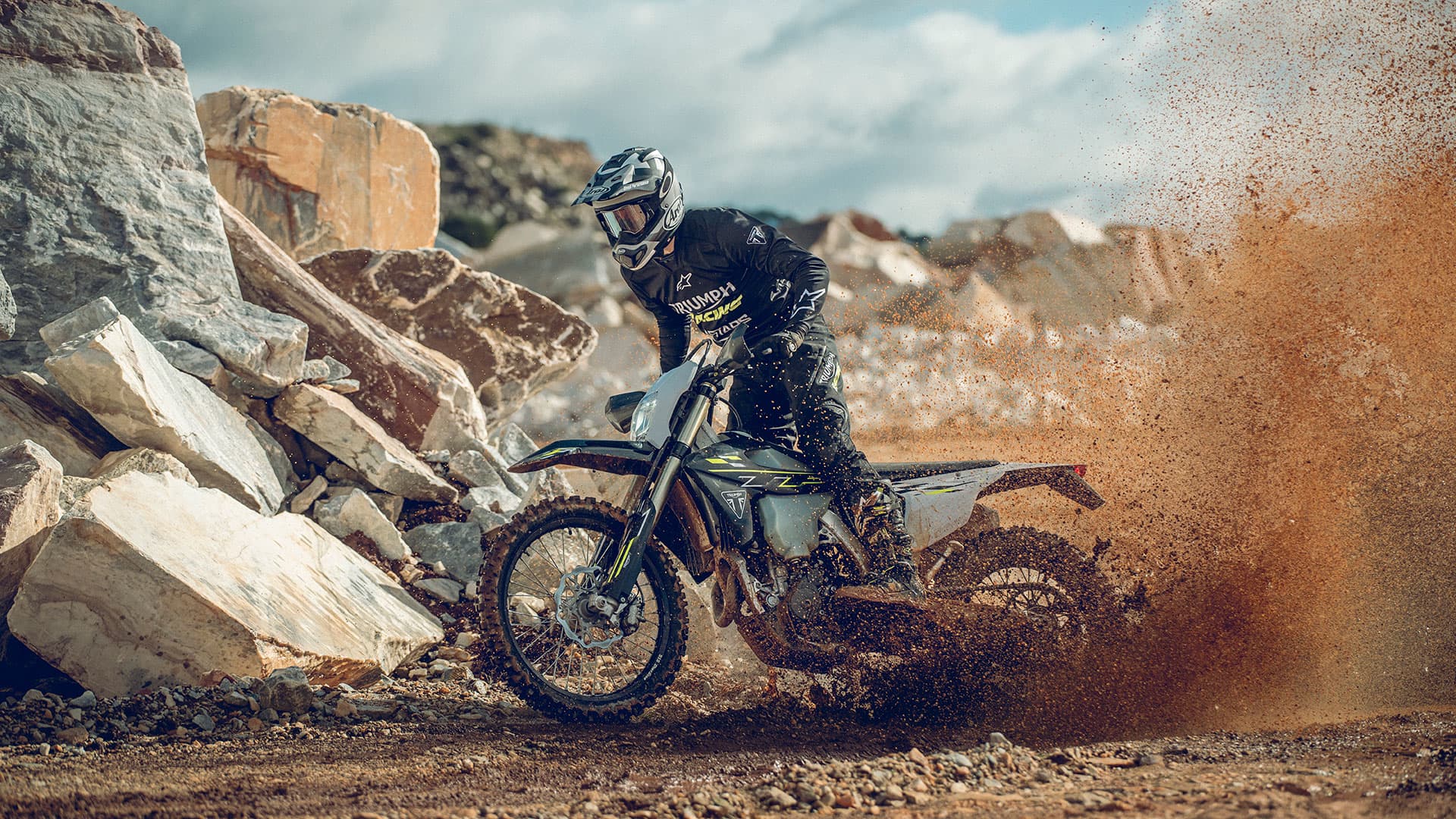 Triumph TF 250-E riding shot